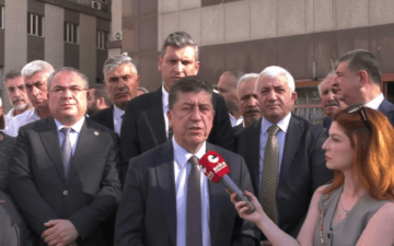 Yaşar Tüzün: